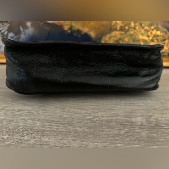 Saint Laurent
Niki Baby in Vintage Leather - Picture 13 of 16